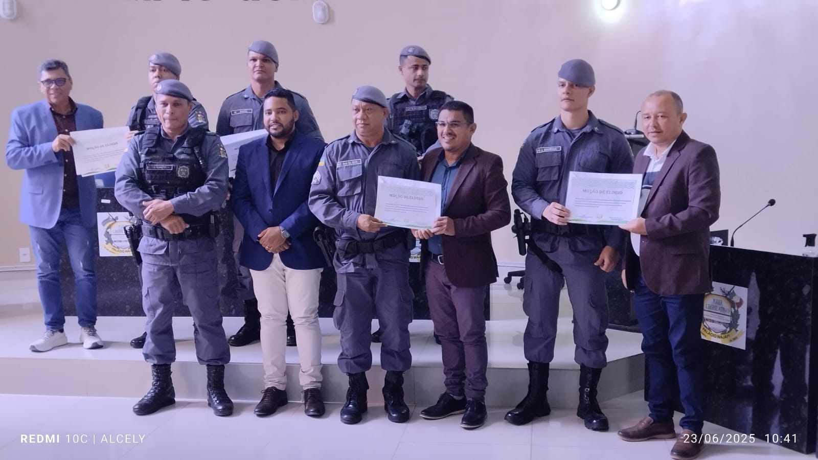 MOÇÃO DE ELOGIOS.jpeg